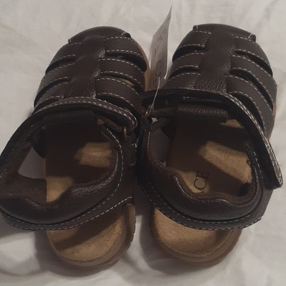 Children's place tobbler  slipper - Picture 4 of 8